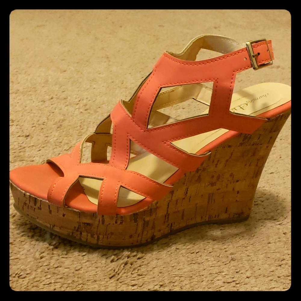 Coral wedges